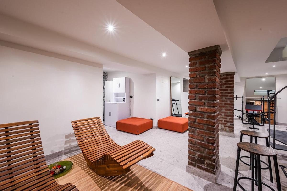 Wellness With Area - Sauna And Gym Apartment